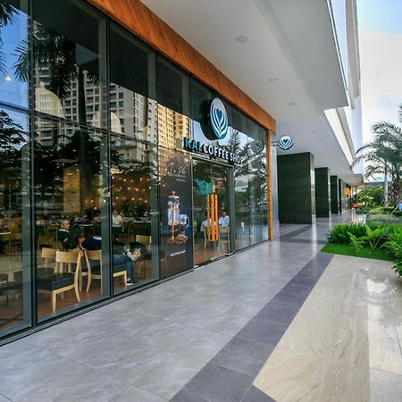 S'Home Saigon - Infinity Pool Signature Хошимин Экстерьер фото